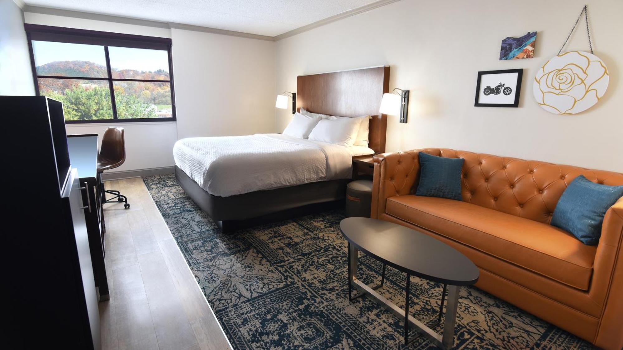 Four Points By Sheraton Йорк Экстерьер фото