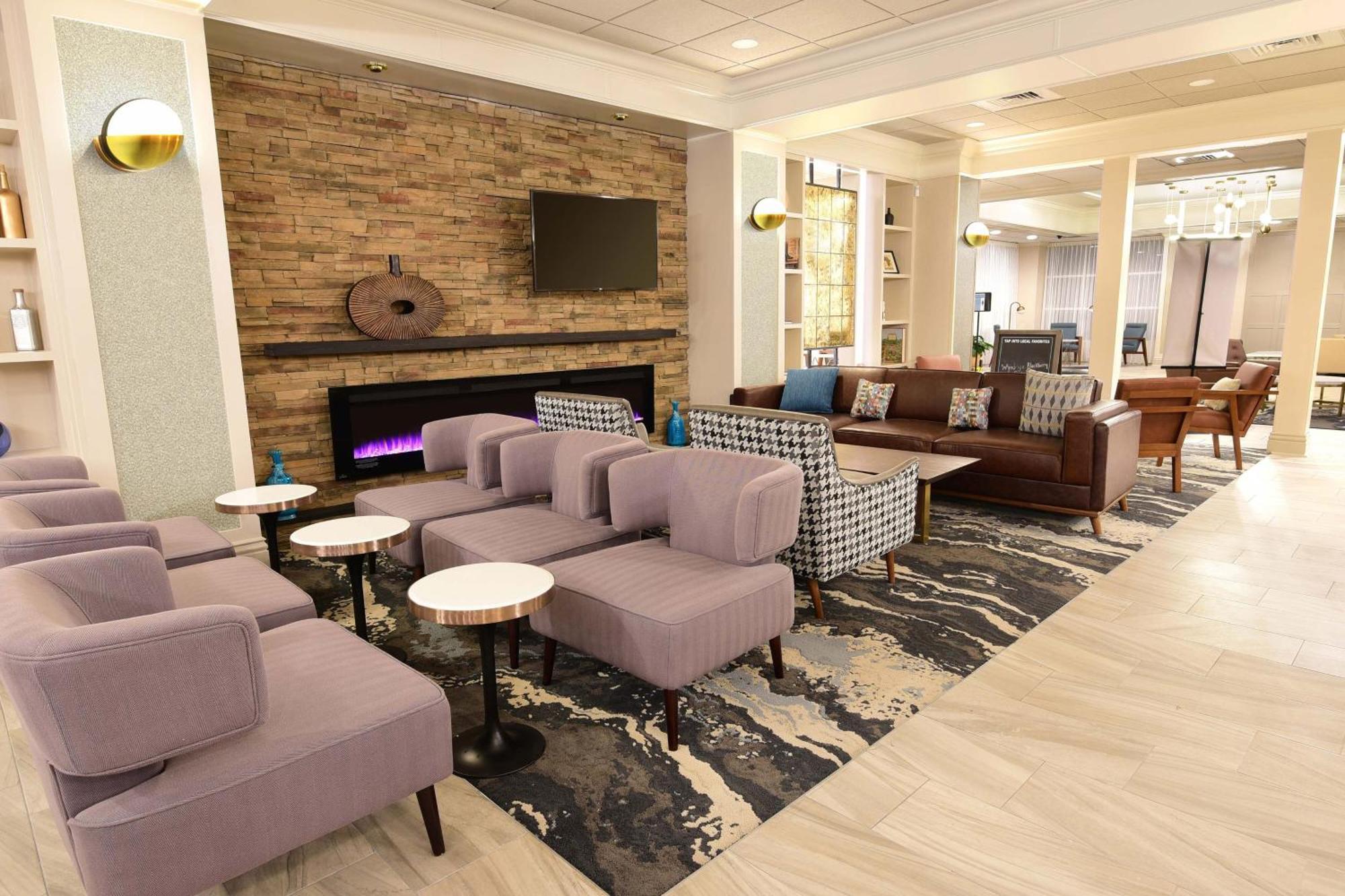 Four Points By Sheraton Йорк Экстерьер фото