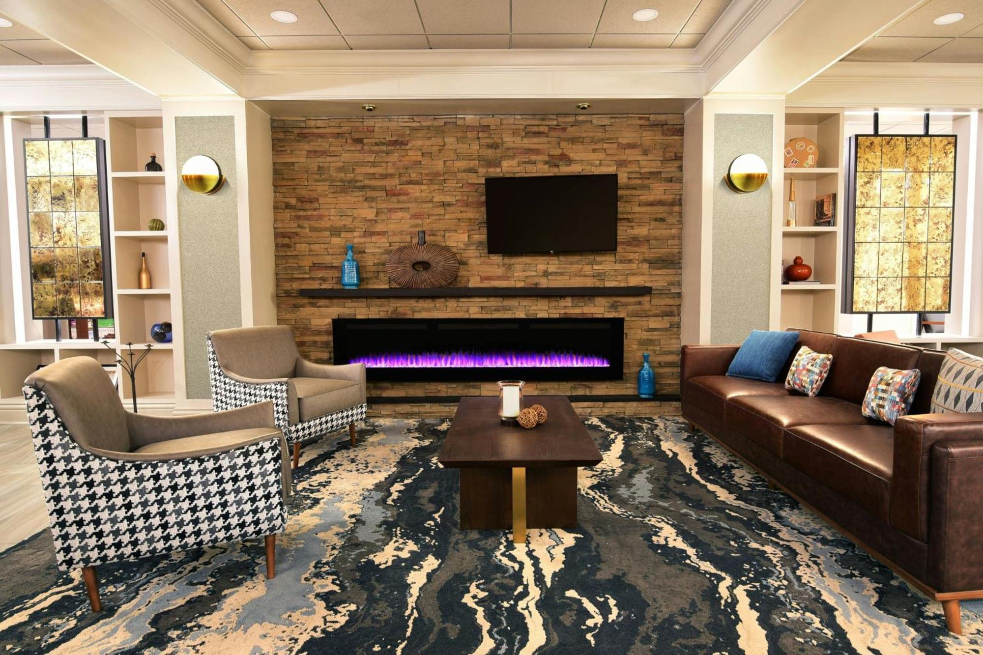 Four Points By Sheraton Йорк Экстерьер фото